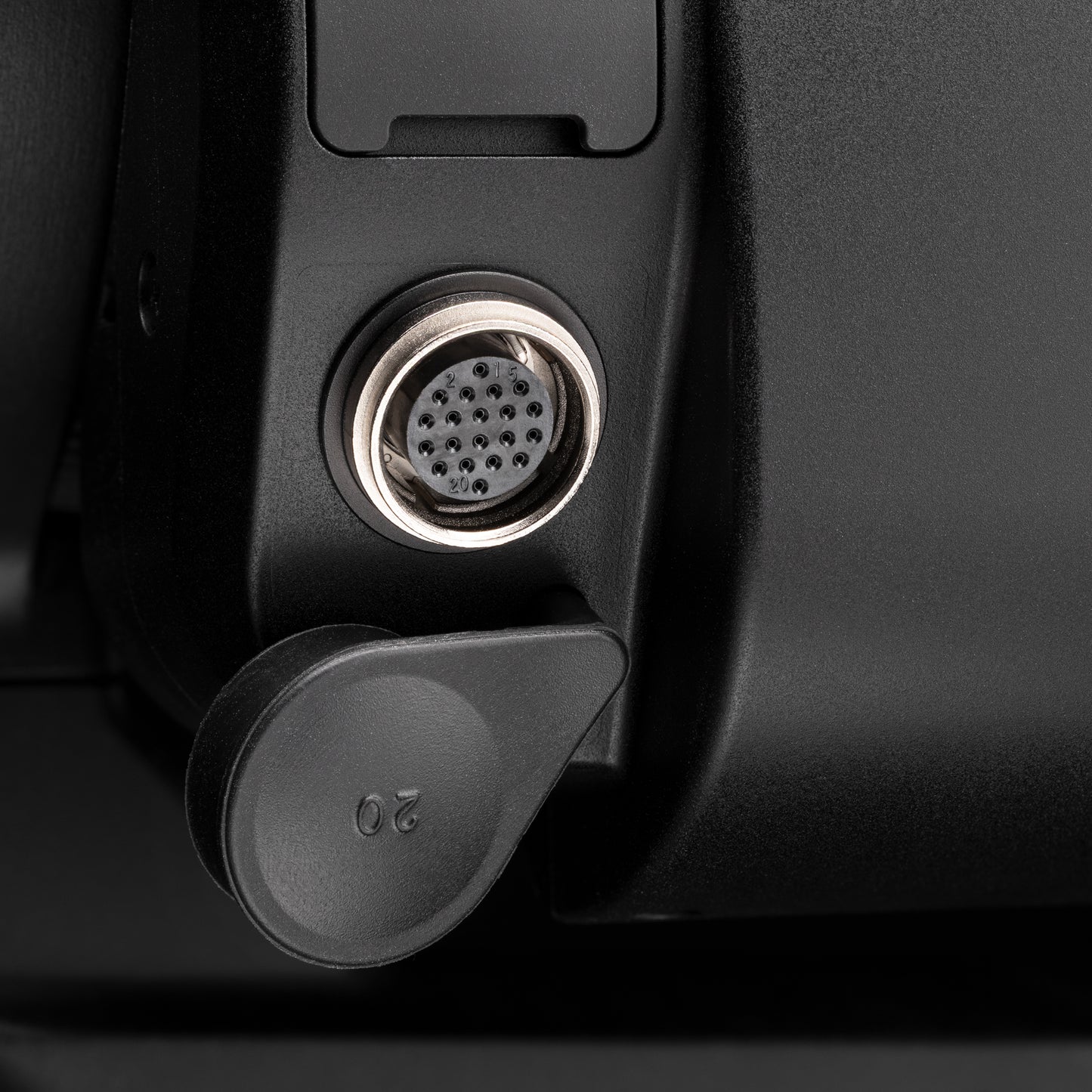 Control Cable ‣ Servo Link to Canon 20-Pin Hirose